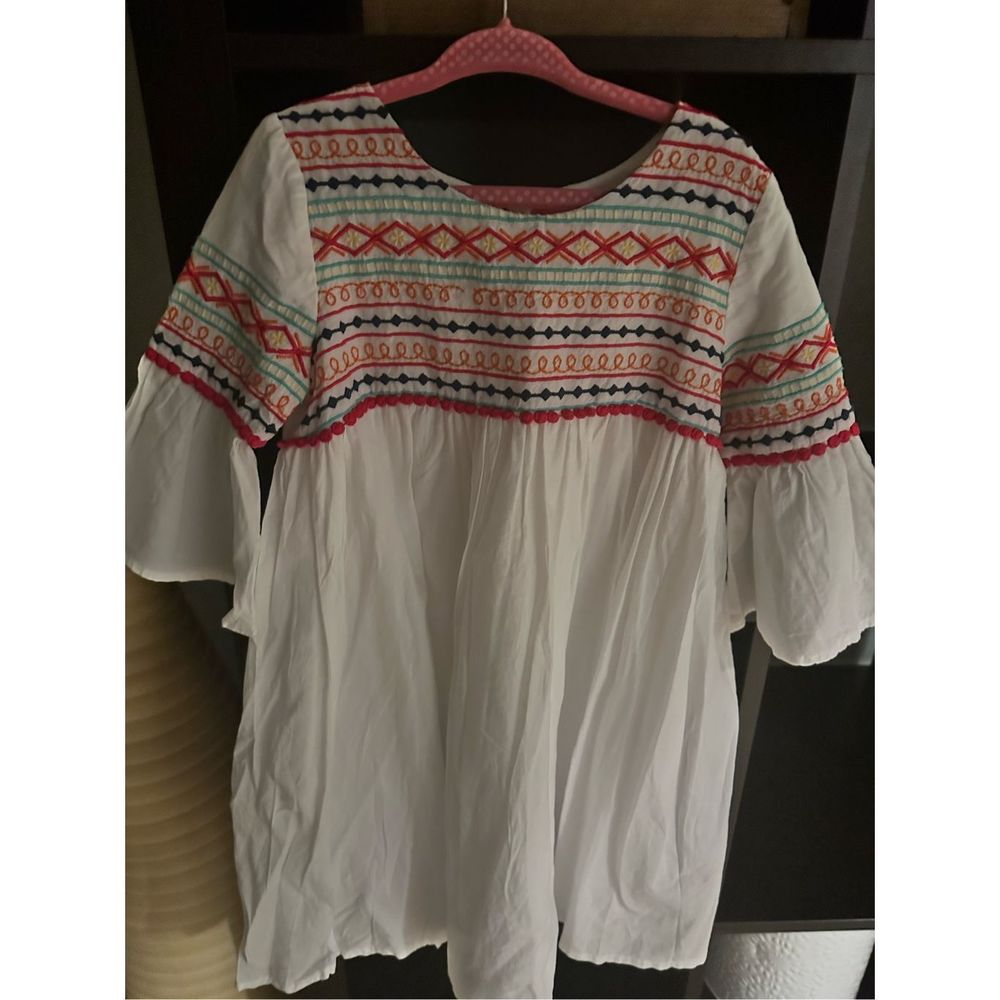 Isaac Mizrahi white dress kids size 6 100 % cotton